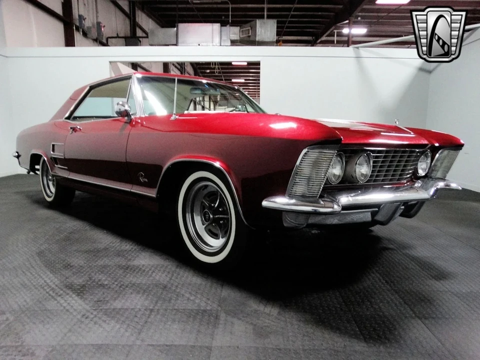 1963 Buick Riviera 1st Gen - Image 11 of 12