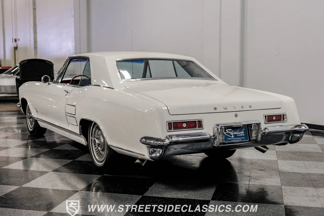 1963 Buick Riviera 1st Gen - Image 10 of 12