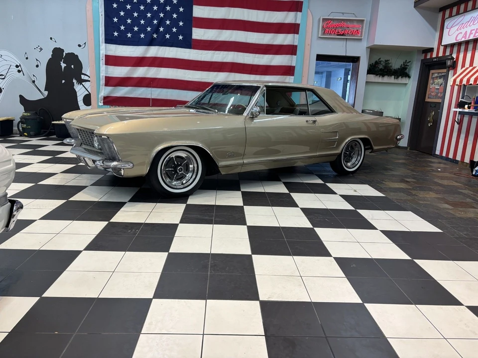 1963 Buick Riviera 1st Gen - Image 2 of 21