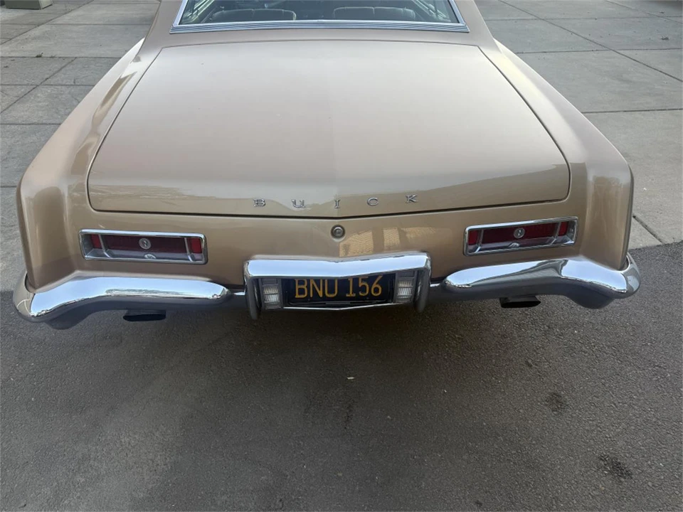 1963 Buick Riviera 1st Gen - Image 18 of 24