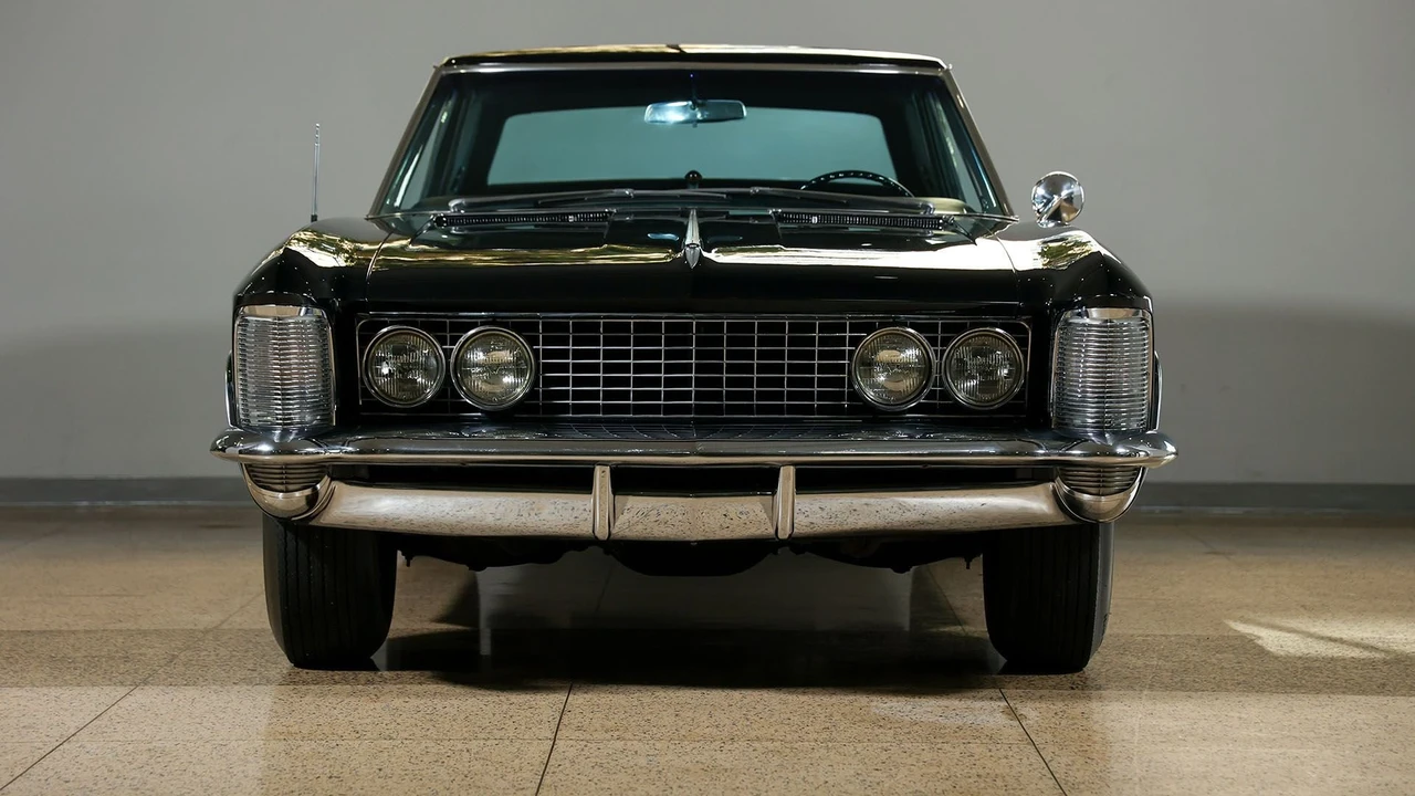 1963 Buick Riviera 1st Gen - Image 5 of 31