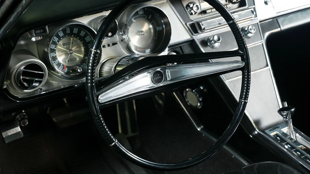 1963 Buick Riviera 1st Gen - Image 3 of 31