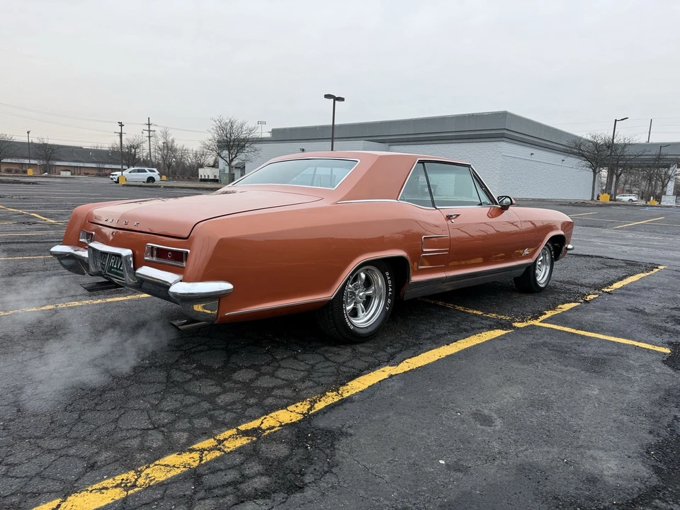 1963 Buick Riviera 1st Gen - Image 10 of 21