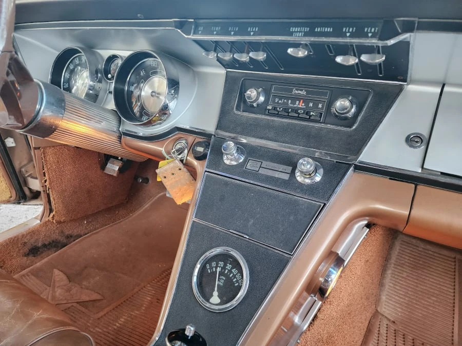 1963 Buick Riviera 1st Gen - Image 8 of 11