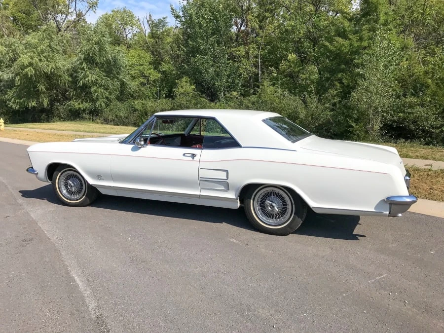 1963 Buick Riviera 1st Gen - Image 2 of 9