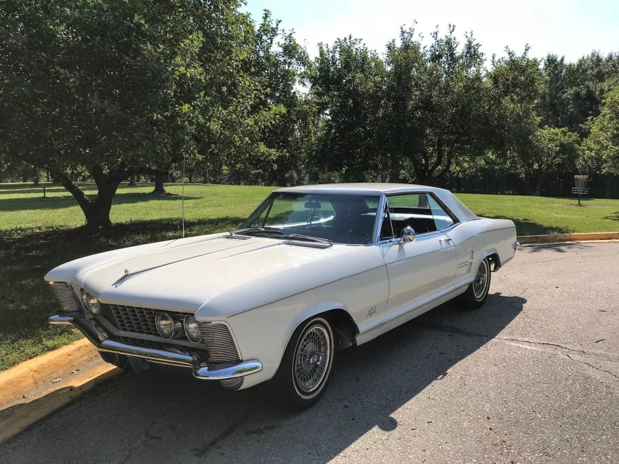 1963 Buick Riviera 1st Gen - Image 9 of 9