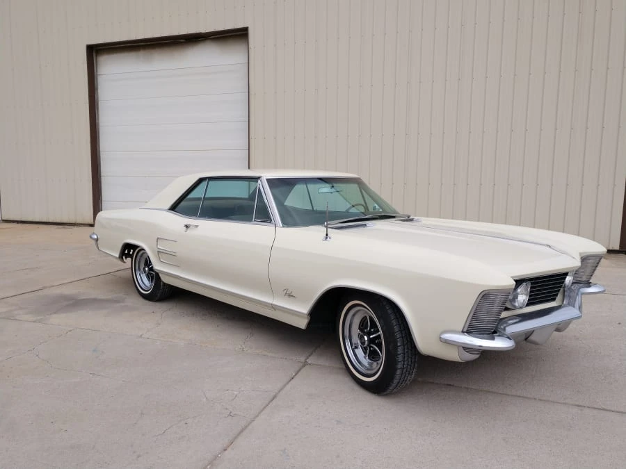 1963 Buick Riviera 1st Gen - Image 8 of 8