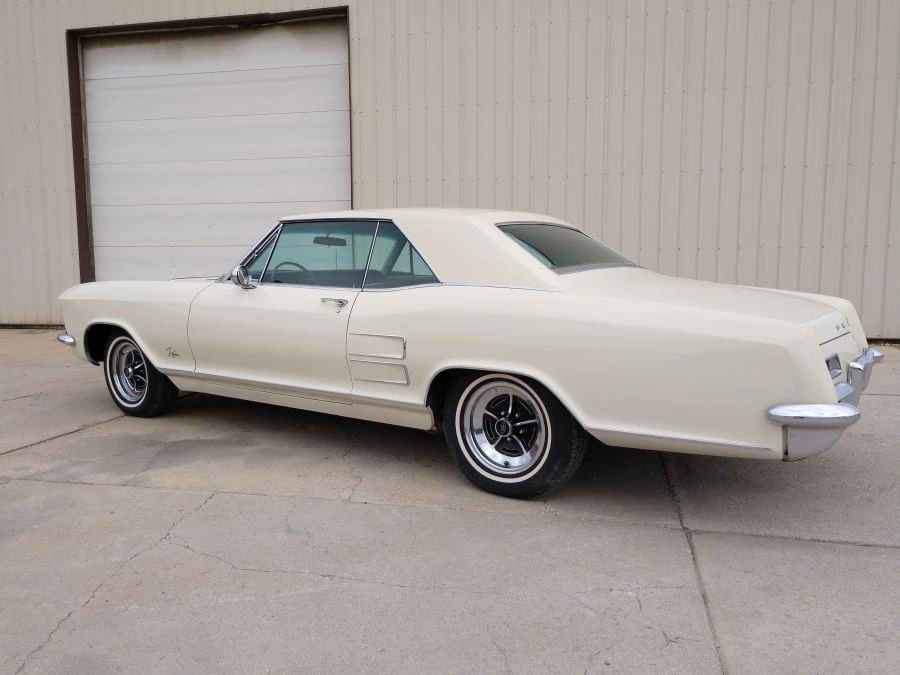 1963 Buick Riviera 1st Gen - Image 2 of 8