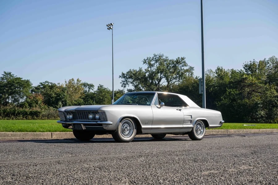 1963 Buick Riviera 1st Gen - Image 23 of 31