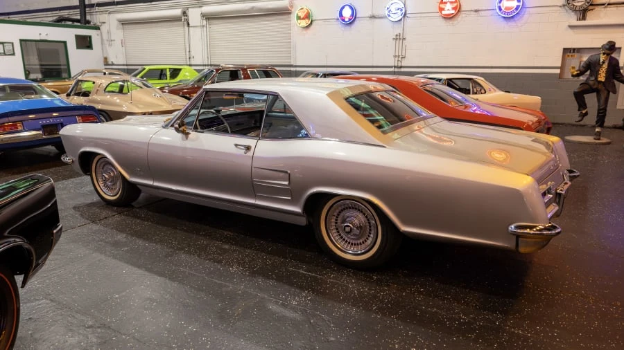 1963 Buick Riviera 1st Gen - Image 14 of 31