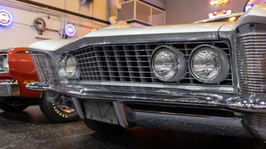 1963 Buick Riviera 1st Gen - Image 13 of 31