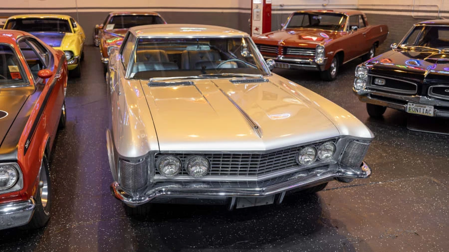 1963 Buick Riviera 1st Gen - Image 3 of 31