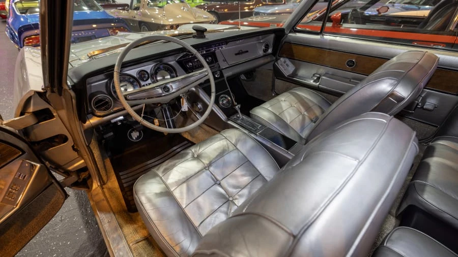 1963 Buick Riviera 1st Gen - Image 28 of 31