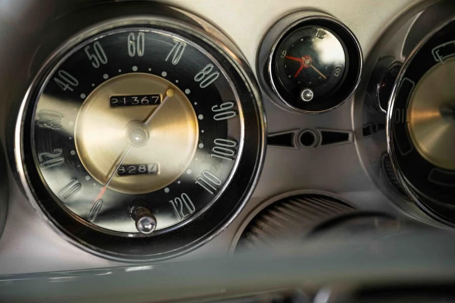 1963 Buick Riviera 1st Gen - Image 26 of 31