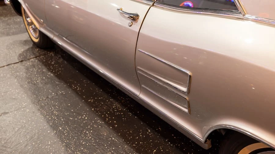 1963 Buick Riviera 1st Gen - Image 11 of 31