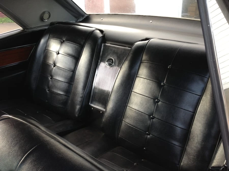1963 Buick Riviera 1st Gen - Image 5 of 8