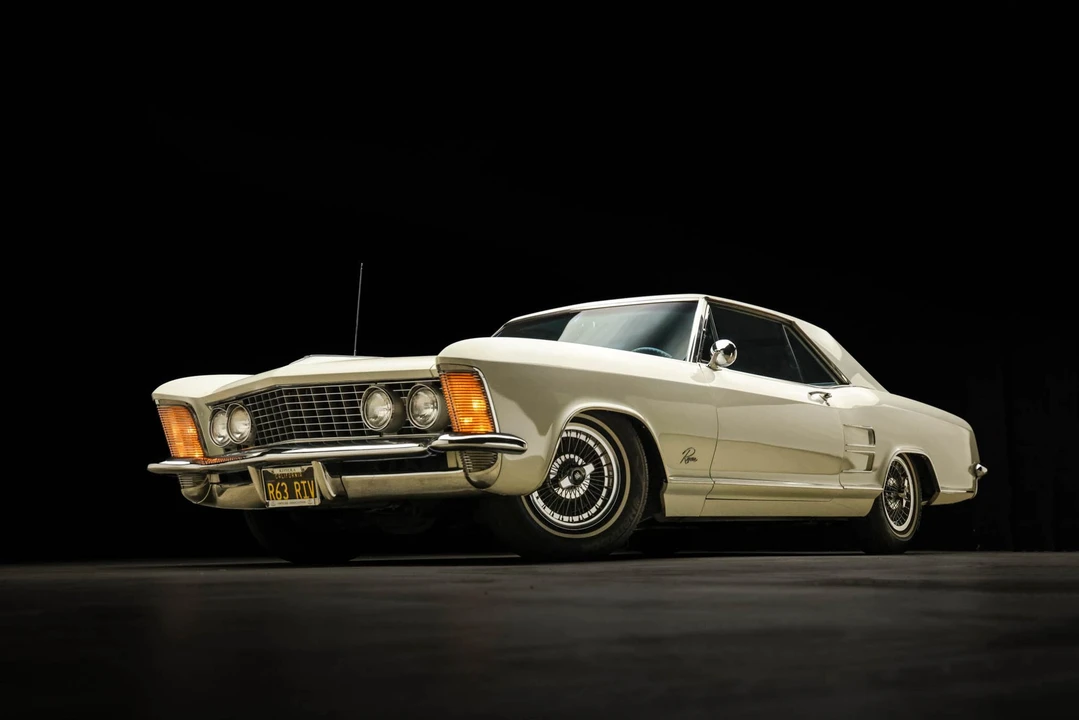 1963 Buick Riviera 1st Gen - Image 4 of 31