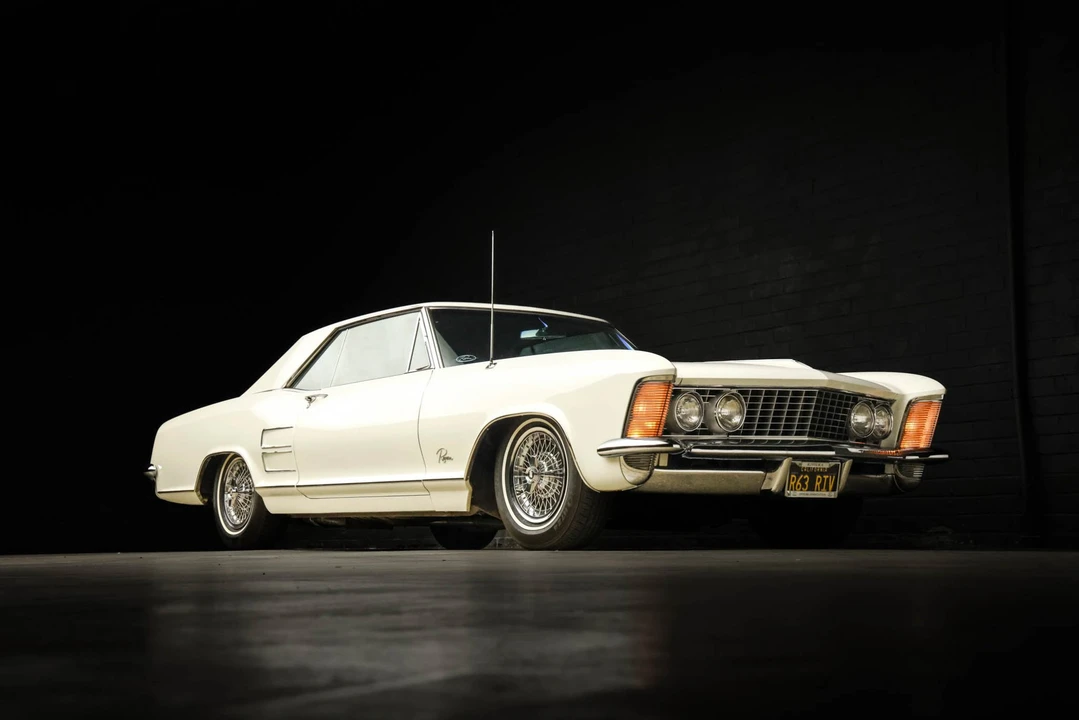 1963 Buick Riviera 1st Gen - Image 13 of 31