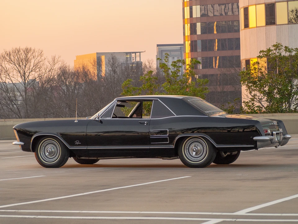 1963 Buick Riviera 1st Gen - Image 12 of 31