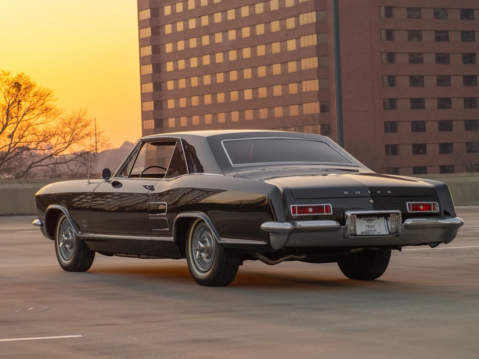 1963 Buick Riviera 1st Gen - Image 15 of 31