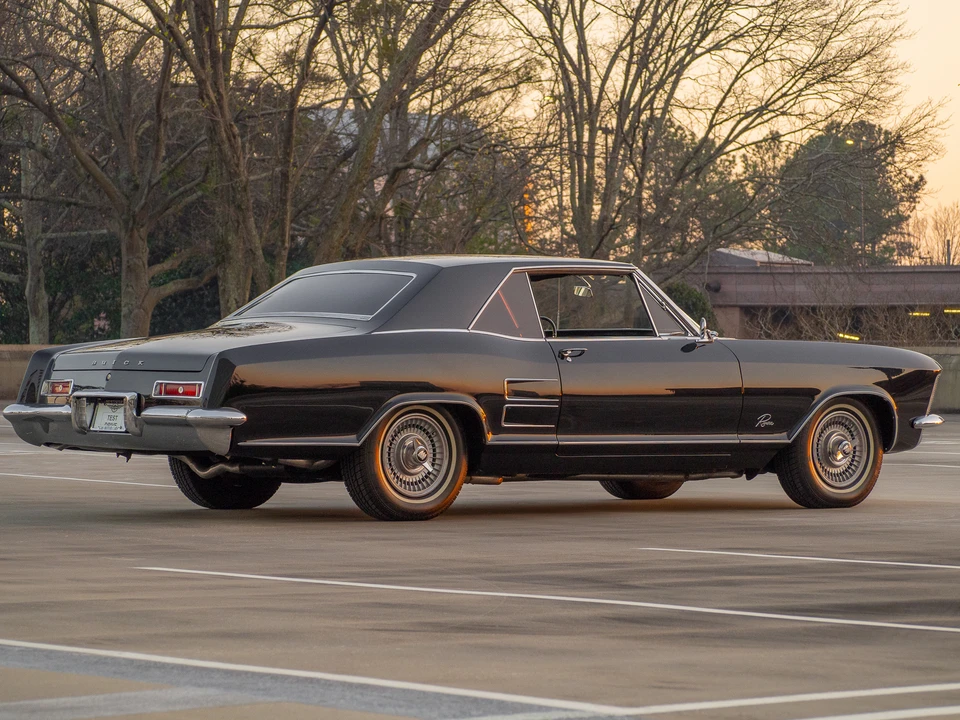 1963 Buick Riviera 1st Gen - Image 19 of 31