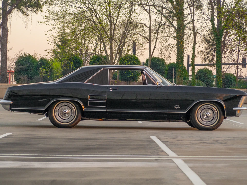 1963 Buick Riviera 1st Gen - Image 21 of 31
