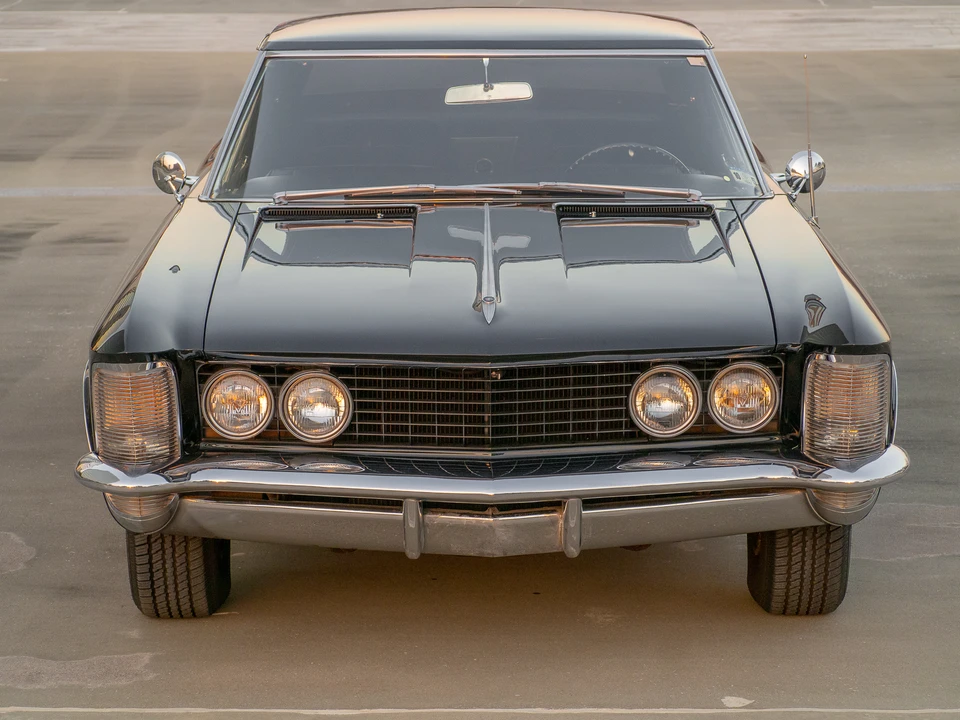 1963 Buick Riviera 1st Gen - Image 25 of 31