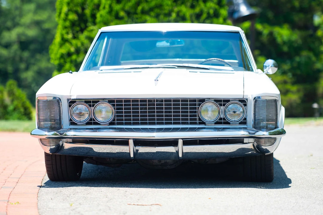 1963 Buick Riviera 1st Gen - Image 8 of 31