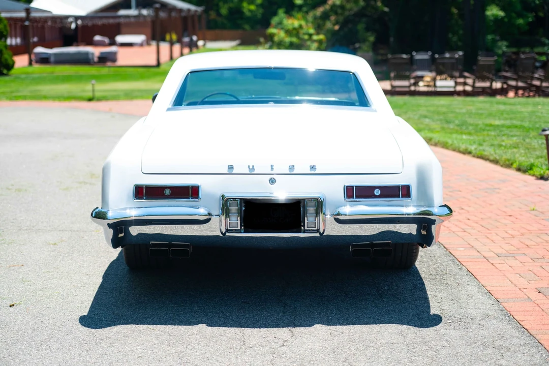 1963 Buick Riviera 1st Gen - Image 14 of 31
