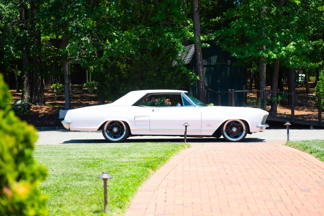 1963 Buick Riviera 1st Gen - Image 9 of 31