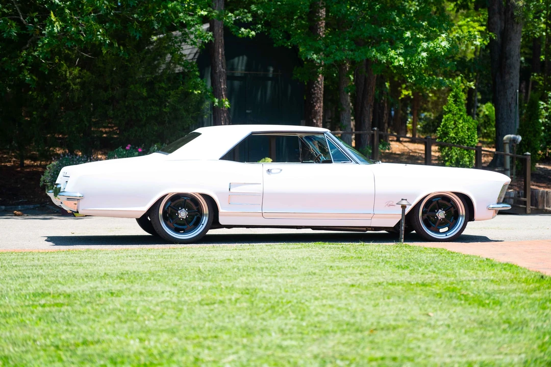 1963 Buick Riviera 1st Gen - Image 10 of 31