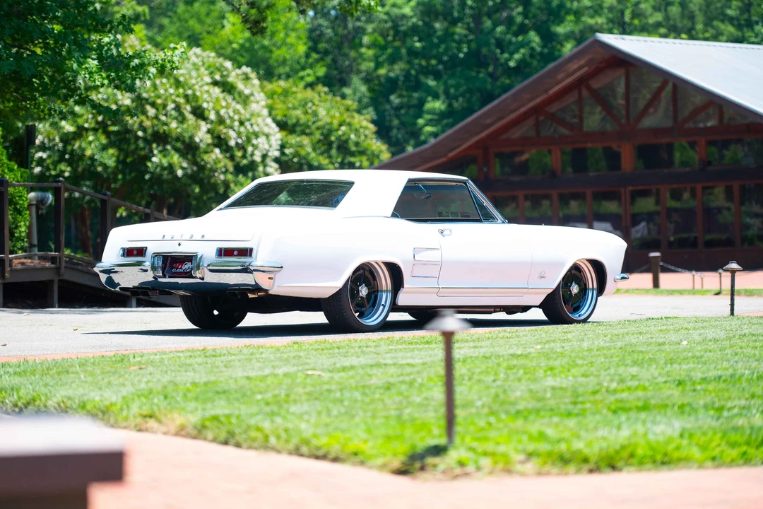 1963 Buick Riviera 1st Gen - Image 11 of 31