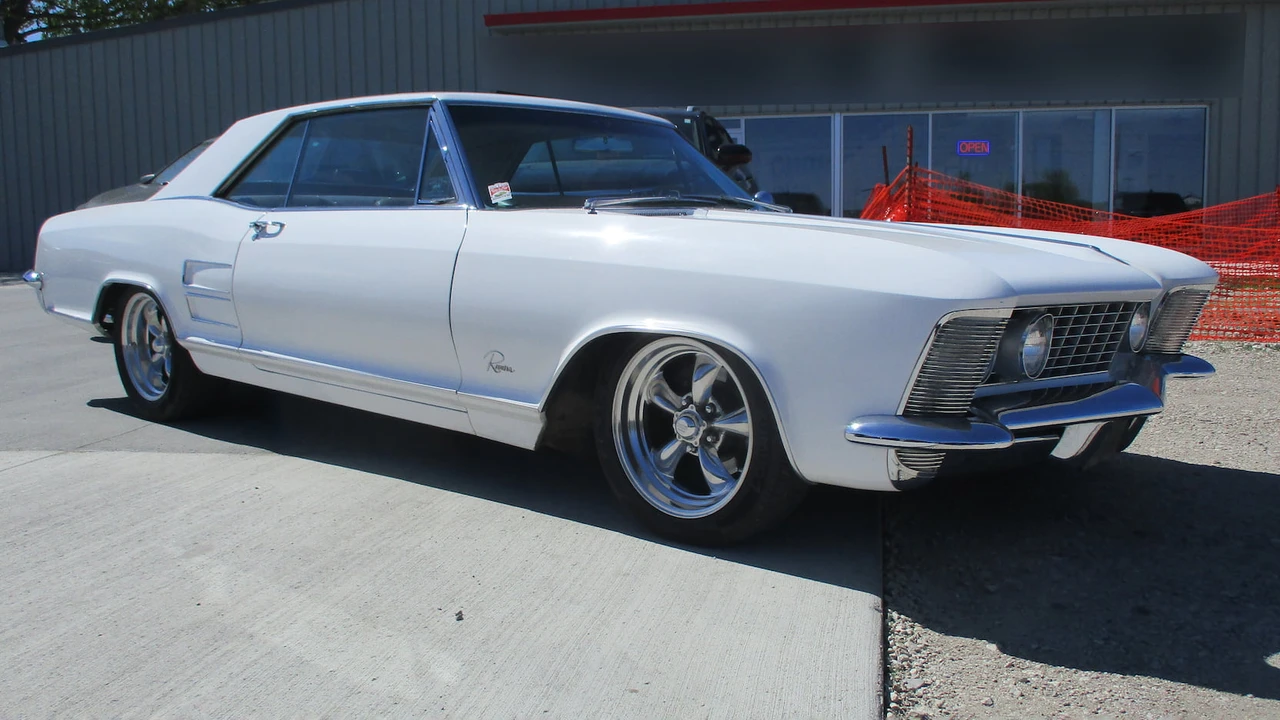 1963 Buick Riviera 1st Gen - Image 6 of 6