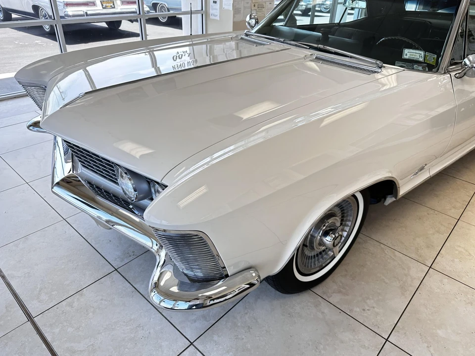 1963 Buick Riviera 1st Gen - Image 16 of 31