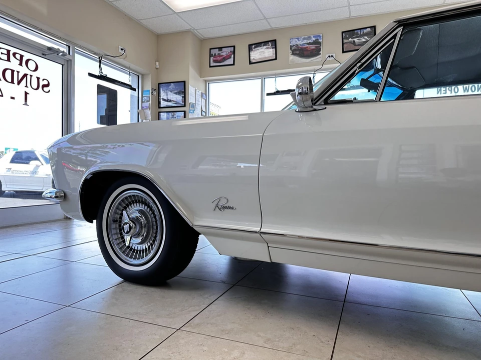 1963 Buick Riviera 1st Gen - Image 19 of 31