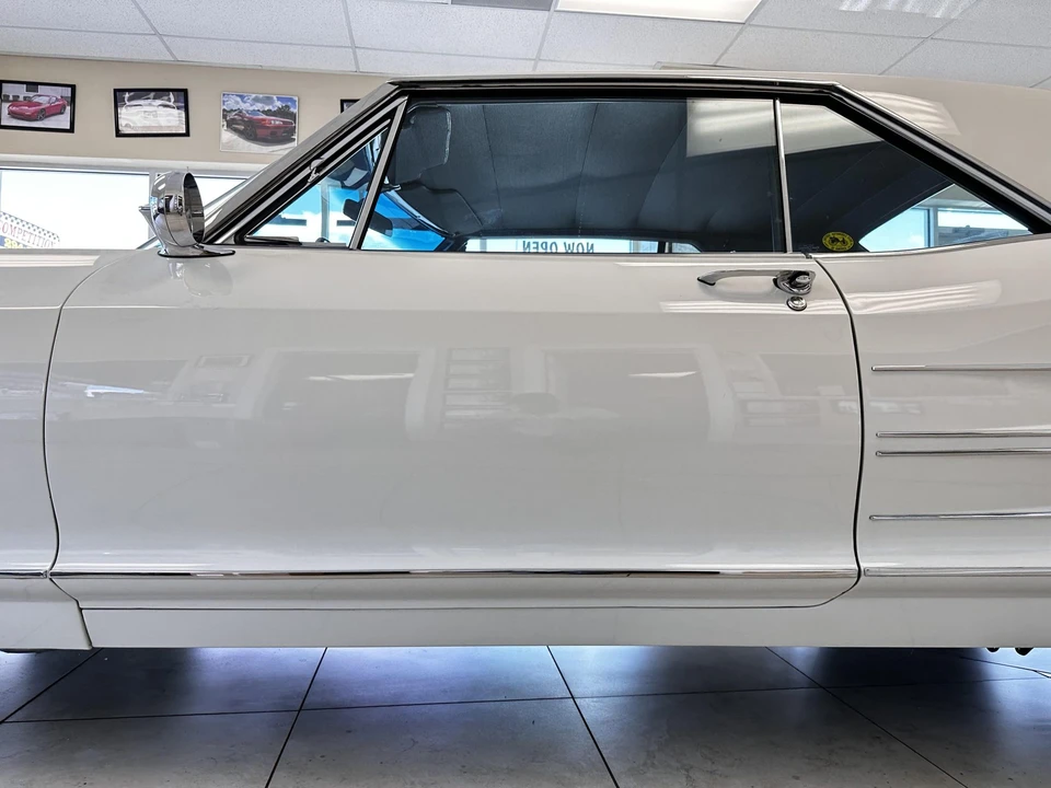 1963 Buick Riviera 1st Gen - Image 22 of 31