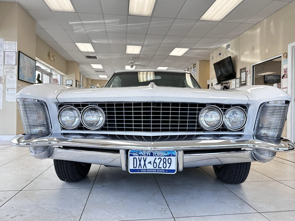 1963 Buick Riviera 1st Gen - Image 12 of 31