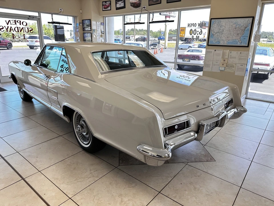 1963 Buick Riviera 1st Gen - Image 4 of 31