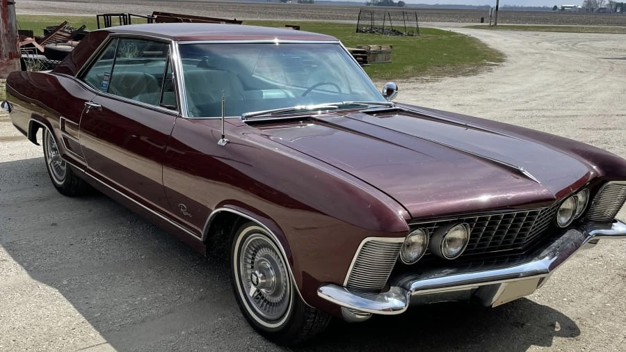 1963 Buick Riviera 1st Gen - Image 8 of 8