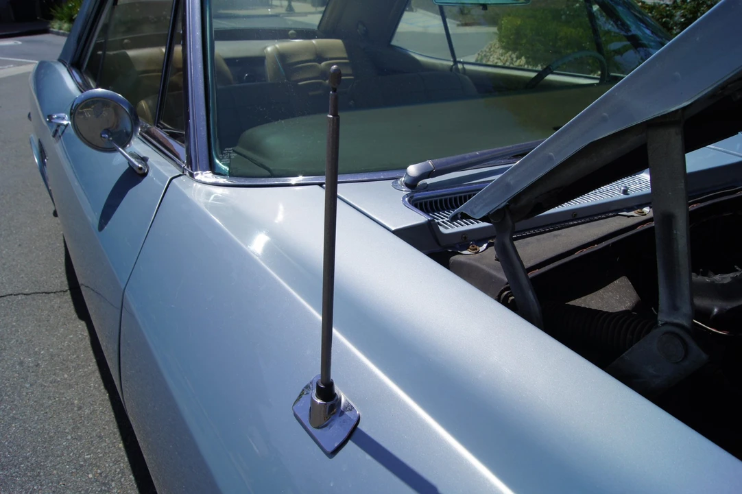 1963 Buick Riviera 1st Gen - Image 28 of 31