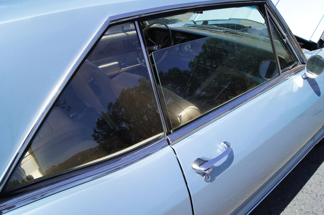 1963 Buick Riviera 1st Gen - Image 23 of 31