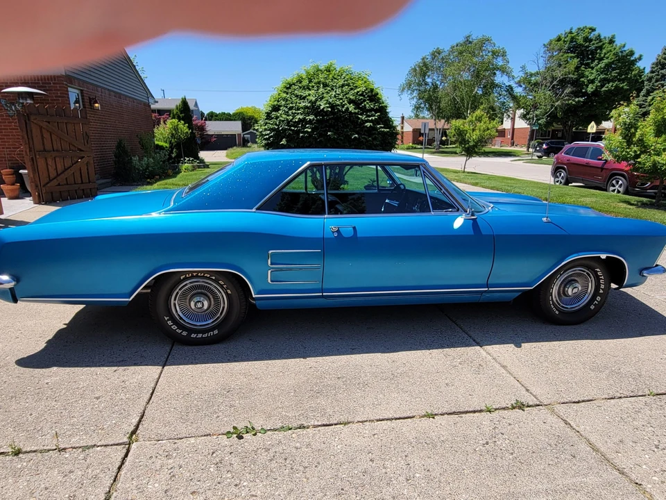 1963 Buick Riviera 1st Gen - Image 9 of 31