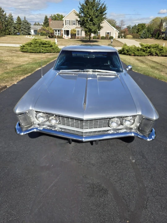 1963 Buick Riviera 1st Gen - Image 9 of 31