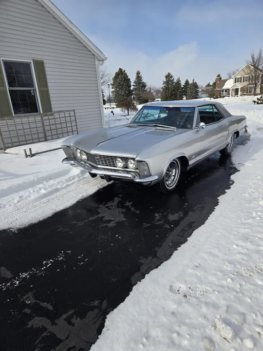 1963 Buick Riviera 1st Gen - Image 24 of 31