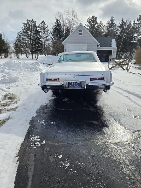 1963 Buick Riviera 1st Gen - Image 23 of 31