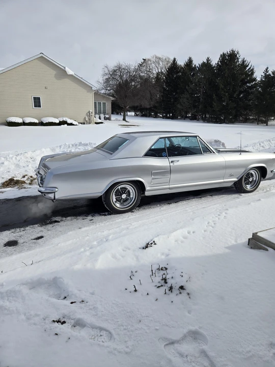 1963 Buick Riviera 1st Gen - Image 21 of 31