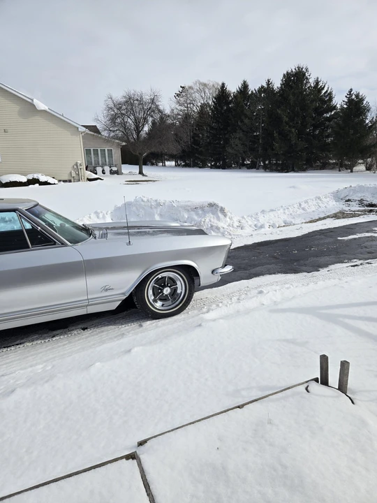 1963 Buick Riviera 1st Gen - Image 20 of 31