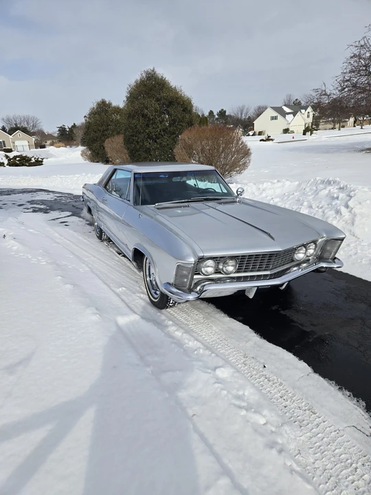 1963 Buick Riviera 1st Gen - Image 17 of 31