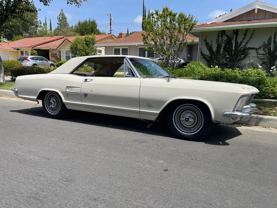 1963 Buick Riviera 1st Gen - Image 11 of 31