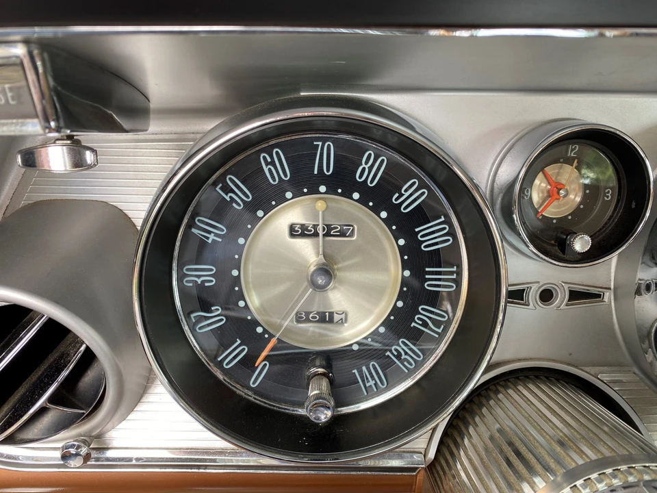 1963 Buick Riviera 1st Gen - Image 25 of 31